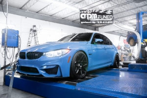 Blue M3 F80 on Mustang AWD 4WD Dyno Dynamometer